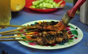 10.000 đồng ăn gì ở 3 thành phố lớn?