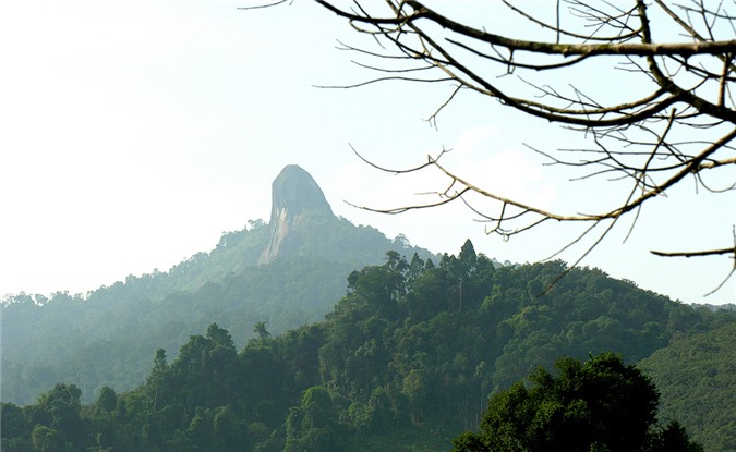 hang Sơn Đoòng, cực Đông, mũi Đôi, núi Đá Bia, núi Lu Bu, Lâm Đồng, Phú Yên, Khánh Hòa, Quảng Bình