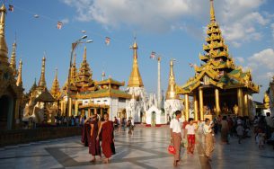 Những điều cần nhớ khi thăm đền chùa ở Myanmar