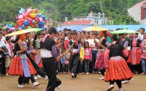 Du lịch 2/9: Lên Mộc Châu đi chợ tình, đón Tết Độc lập