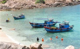 Du lịch Quy Nhơn ngắm biển Hòn Khô