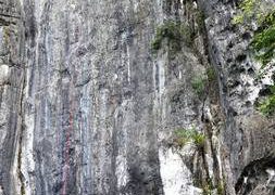 Đường leo núi bán nhân tạo cao nhất Việt Nam ở Phong Nha