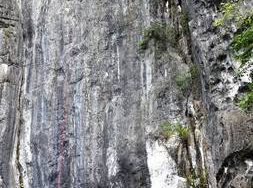 Đường leo núi bán nhân tạo cao nhất Việt Nam ở Phong Nha