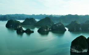 Ba cách ngắm vịnh Hạ Long từ trên cao với chi phí phù hợp
