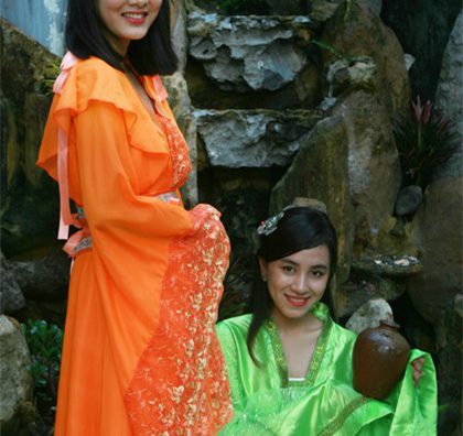 Hoa Sơn Tửu Lầu – Quán ăn trong phim kiếm hiệp giữa Sài Gòn