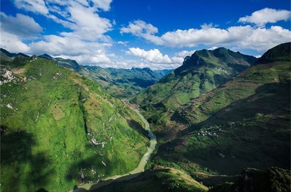 Khám phá vẻ đẹp miền núi phía Bắc Việt Nam trên báo nước ngoài