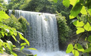 Khu du lịch Khoang Xanh Suối Tiên Ba Vì