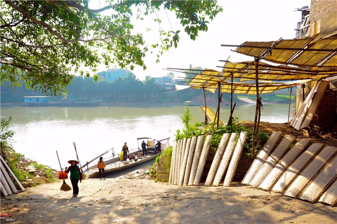 Hiện nay làng Thổ Hà đã chuyển sang nghề làm bánh đa