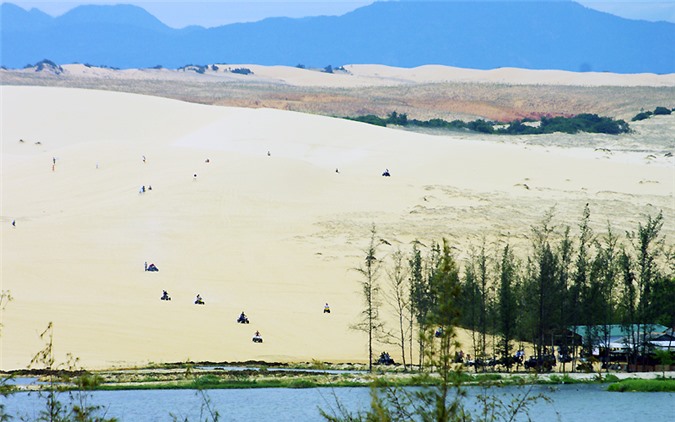 Bàu Trắng Bình Thuận