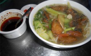 Những món ăn đường phố ở Hải Phòng cuốn hút thực khách