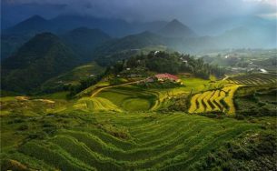 Ruộng bậc thang Việt Nam lọt vào top ảnh du lịch năm 2015.