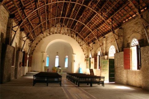 Nhà thờ đá Tam Đảo