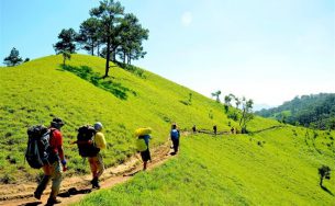 Trekking cung đường đẹp nhất Việt Nam