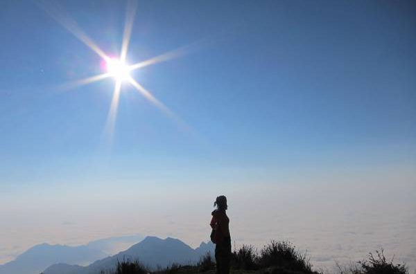 Bạch Mộc Lương Tử – Nơi giao hòa giữa trời và đất