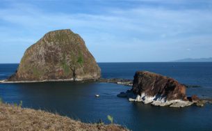 Đến Phú Yên đừng bỏ lỡ trải nghiệm cắm trại trên 5 hòn đảo dưới đây