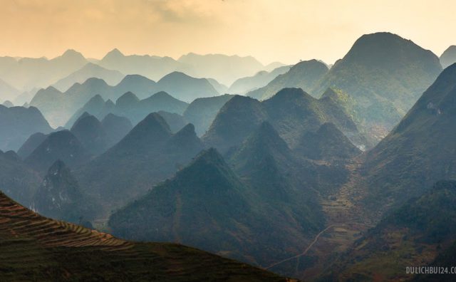 Tất tần tật kinh nghiệm phượt Hà Giang mùa hoa tam giác mạch 2018