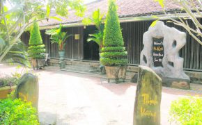 Lịch trình du lịch Tiền Giang 2N1Đ chi tiết với 2 điểm đến nổi bật: trại rắn và nhà cổ