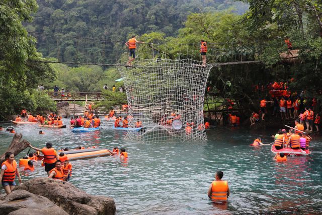 Quảng Bình đặt mục tiêu đón 5,5 triệu lượt khách trong năm 2020 - 3