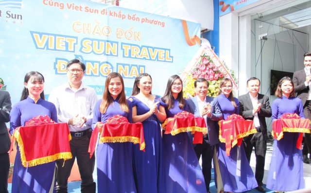 Viet Sun Travel tặng tiền mặt cho khách đặt tour nhân dịp khai trương chi nhánh Đồng Nai