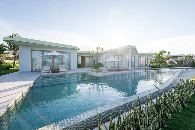Rủ nhau đi trốn ở những villa view biển vạn người mê tại miền Trung - 9 Rủ nhau đi trốn ở những villa view biển vạn người mê tại miền Trung - 9