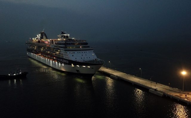 Cảng tàu hơn một nghìn tỉ đón chuyến tàu du lịch quốc tế 5 sao đầu tiên