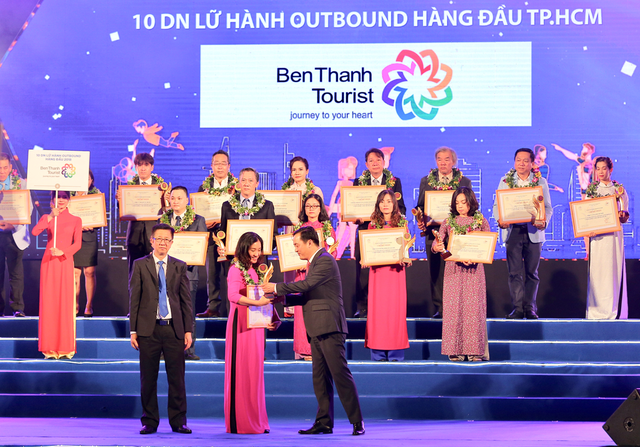 BenThanh Tourist đạt doanh thu ấn tượng chỉ sau 4 ngày hội chợ - 2 BenThanh Tourist đạt doanh thu ấn tượng chỉ sau 4 ngày hội chợ - 2