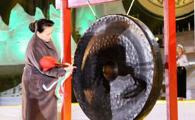 Khai mạc tuần văn hóa du lịch “Hòa Bình – Miền đất sử thi”