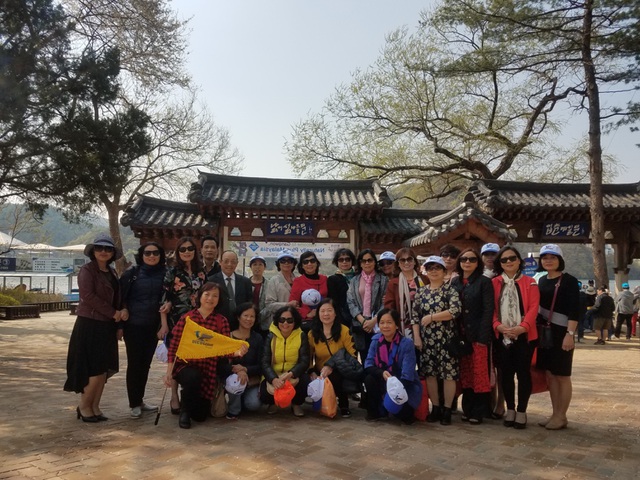 Du lịch Hàn Quốc vào cuối năm vào mua hoa anh đào – Đi để chiêm nghiệm và sống chậm - 3 Du lịch Hàn Quốc vào cuối năm vào mua hoa anh đào – Đi để chiêm nghiệm và sống chậm - 3