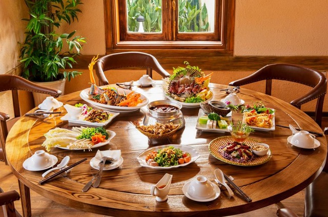 Miễn phí trà bánh và khám phá Phim trường khi đến nhà hàng Hobby - 4 Miễn phí trà bánh và khám phá Phim trường khi đến nhà hàng Hobby - 4