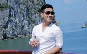 Cùng MC Nguyên Khang khám phá “kỳ quan” Vịnh Hạ Long