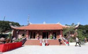 Chùa Trúc Lâm: Điểm nhấn ấn tượng của đảo ngọc Cô Tô