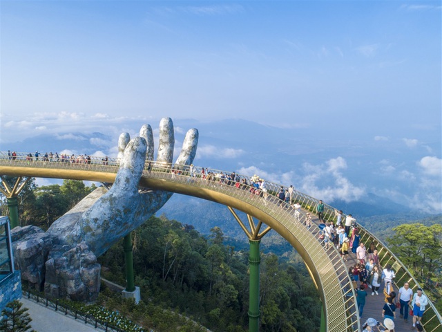 Việt Nam có “Hệ thống cáp treo hàng đầu thế giới” - 3 Việt Nam có “Hệ thống cáp treo hàng đầu thế giới” - 3