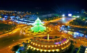 Thành phố biển Rạch Giá lần đầu đón tuyết rơi… mừng Giáng sinh