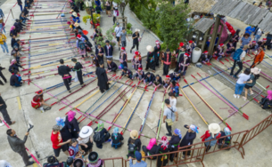 Mục sở thị màn nhảy sạp đạt kỷ lục Việt Nam tại Fansipan