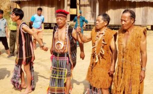 Người Cơtu ở Quảng Nam “Tạ ơn rừng”