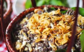 Mồi nhậu ngon làm từ trứng kiến