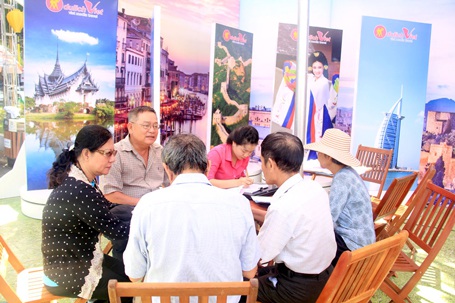 500 suất du lịch Hè miễn phí cho học sinh - 3 Nhiều ưu đãi dành cho du khách cao tuổi