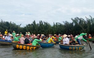 Chấm dứt tình trạng dùng loa “kẹo kéo” ở rừng dừa Bảy Mẫu