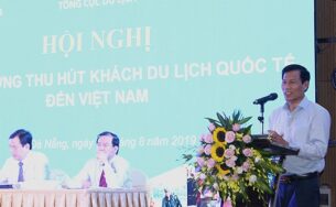 Nỗ lực tìm giải pháp thu hút khách quốc tế đến Việt Nam