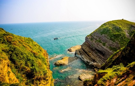 “Siết” du lịch mạo hiểm