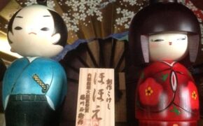 Búp bê Kokeshi – Đồ chơi thôn quê của xứ sở hoa anh đào