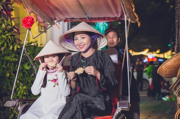 Doanh nhân Lê Thúy Hạnh cùng con gái khám phá  “Flamingo lifestyle”