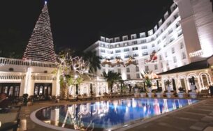 Metropole Hà Nội tổ chức Giáng sinh sớm