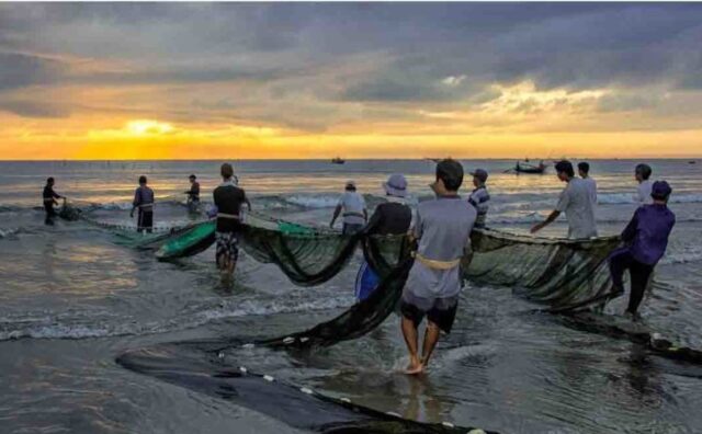 Biển Hải Hòa – chốn bình yên cho mùa hè thêm thơ mộng