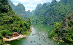 Điểm đến cầu duyên – tài – lộc “nóng” nhất xuân này