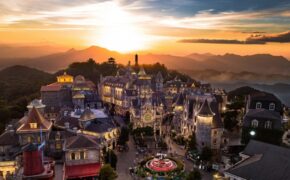 Sun World Ba Na Hills nhận giải thưởng “Công viên chủ đề hàng đầu Việt Nam”