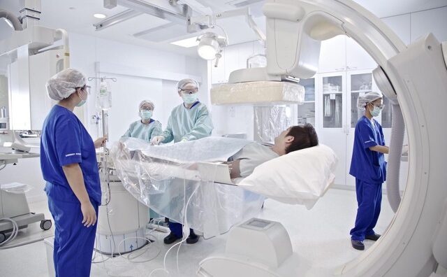 Người Việt hào hứng chi tiền sang Thái Lan du lịch kết hợp chữa bệnh