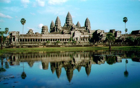 Nụ cười Angkor