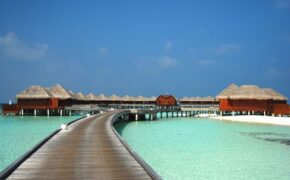 Sôi động mùa lễ hội
