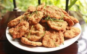 Chả nhái bà cụ Cốm